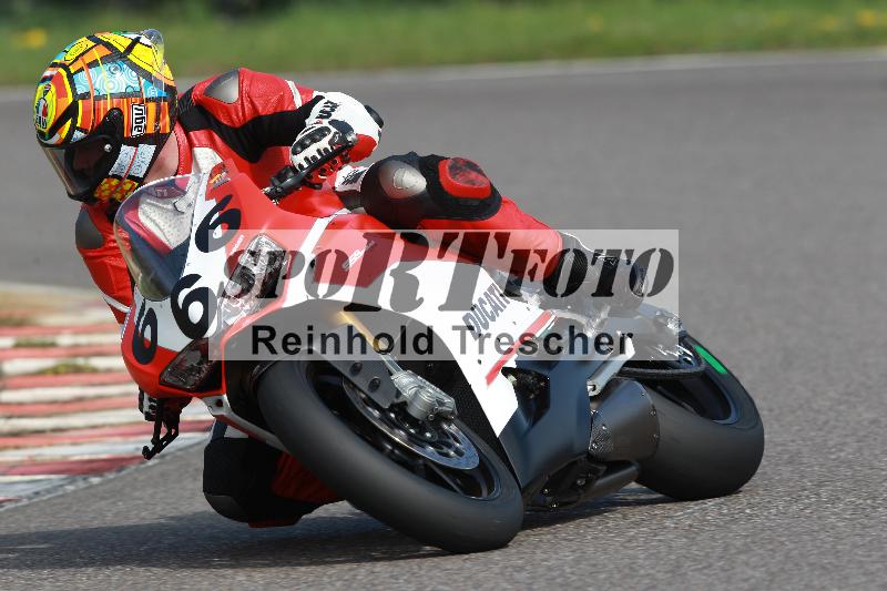 /Archiv-2022/06 15.04.2022 Speer Racing ADR/Gruppe rot/666